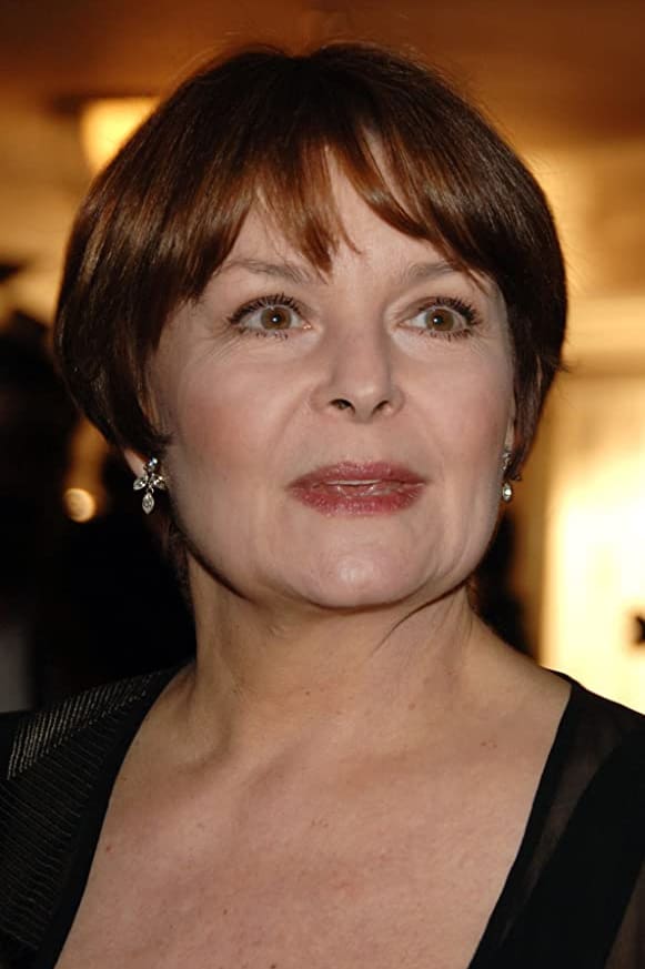 تصویر هنرمند Isla Blair