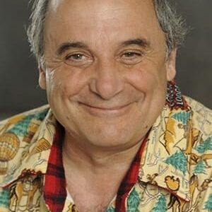 تصویر هنرمند Lou Bollo