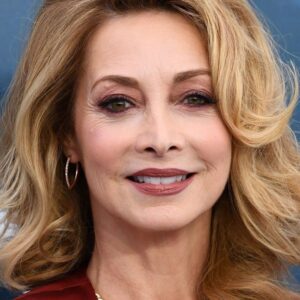 تصویر هنرمند Sharon Lawrence