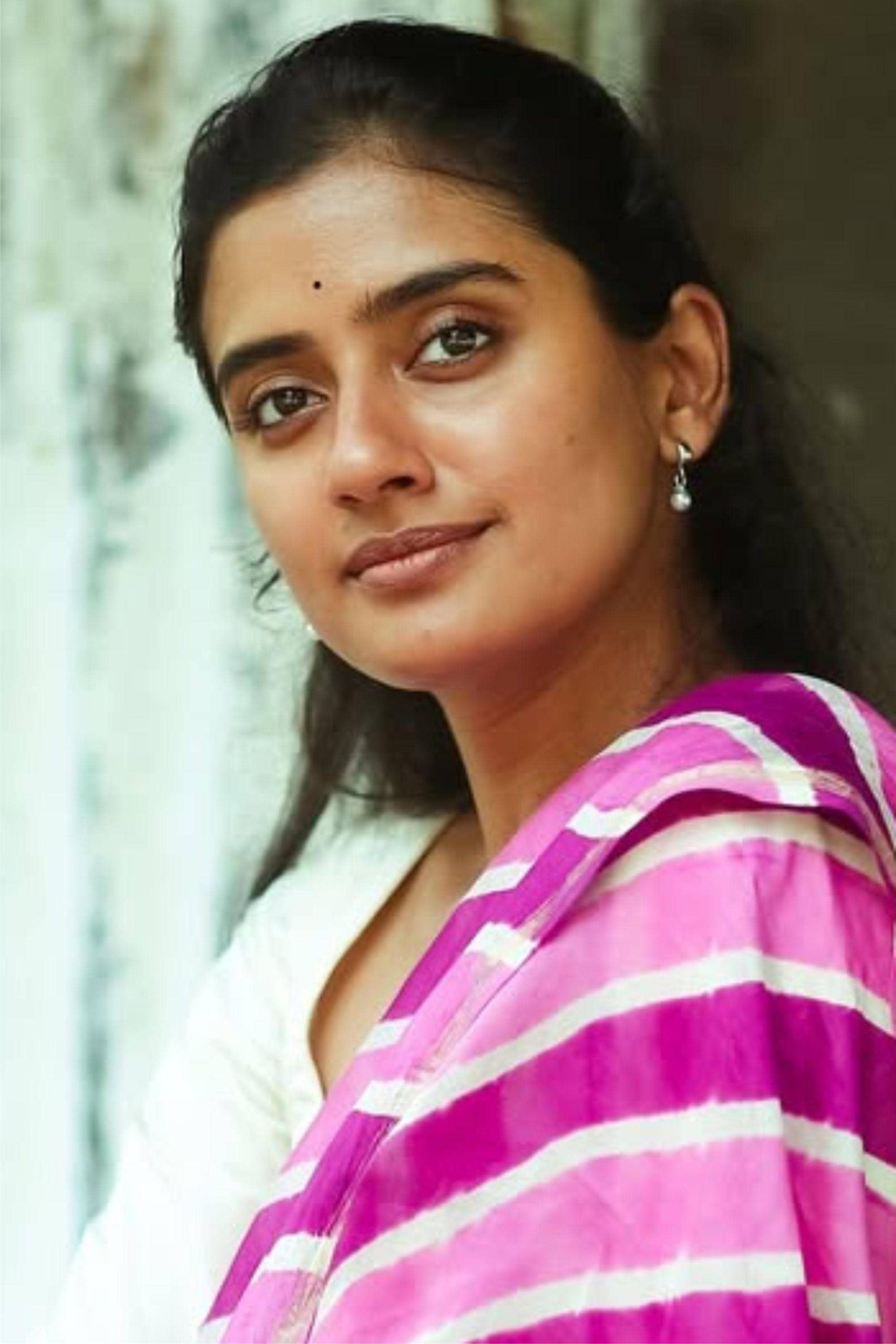 تصویر هنرمند Sushmitha Bhat
