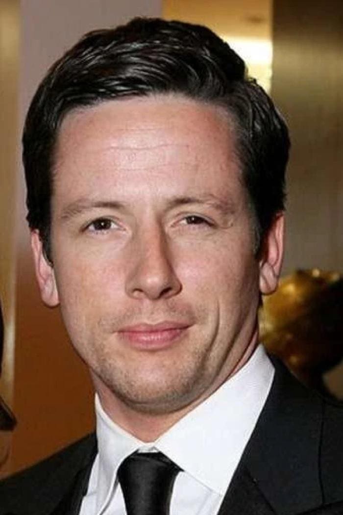تصویر هنرمند Ross McCall