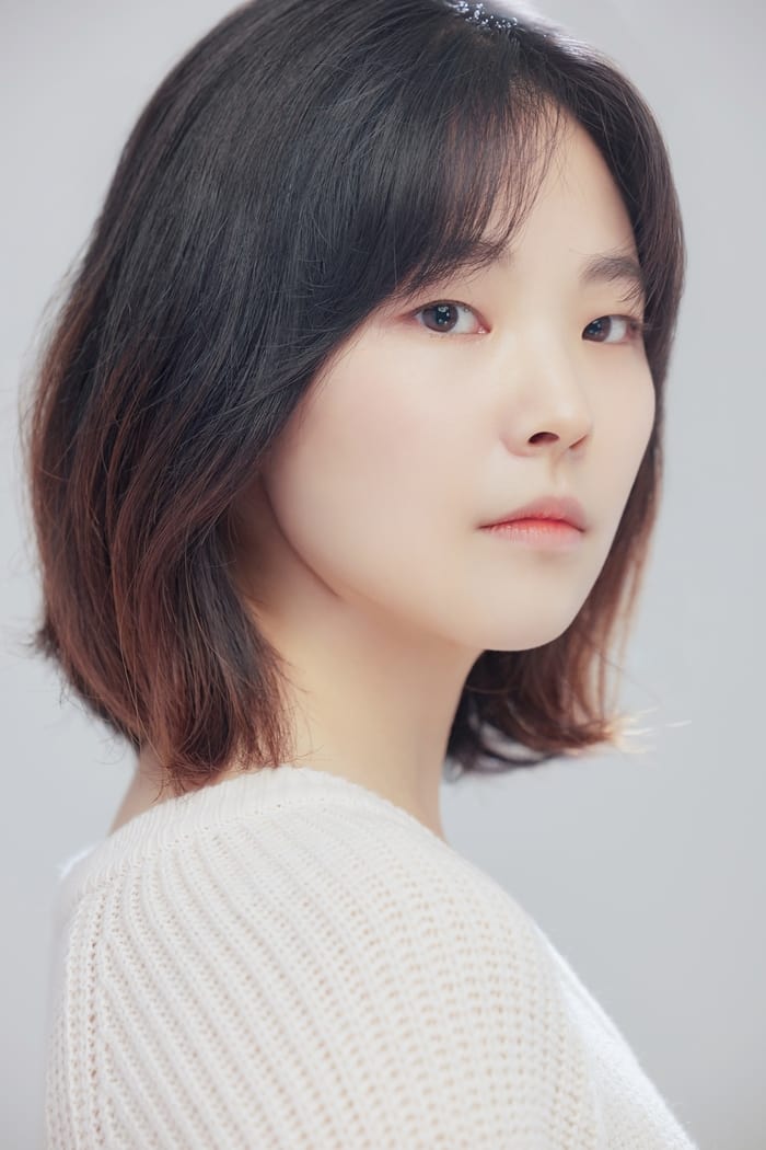 تصویر هنرمند Kim Min-ju