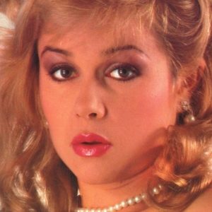 تصویر هنرمند Alexandra Day