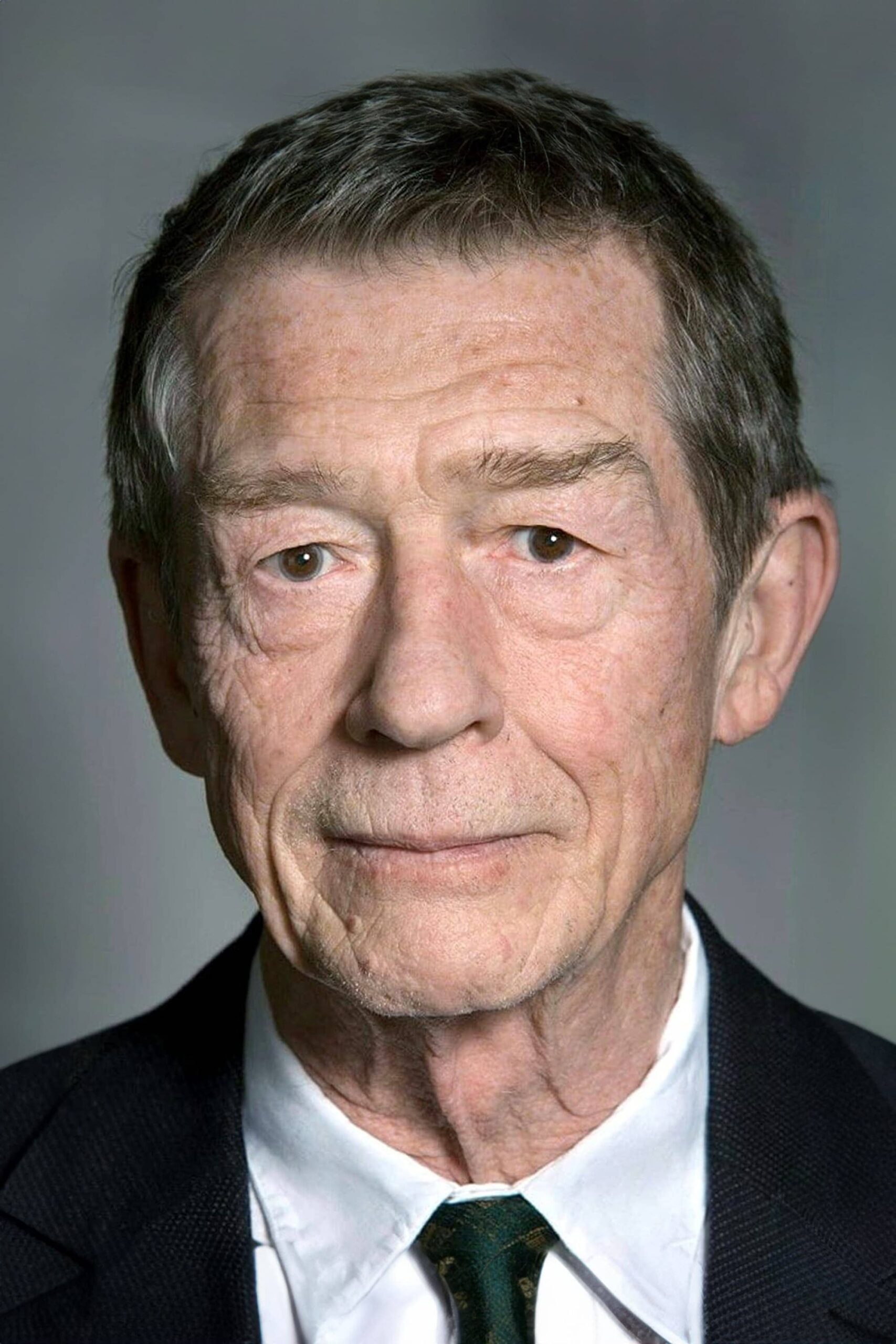 تصویر هنرمند John Hurt