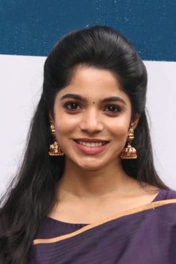 تصویر هنرمند Divyabharathi