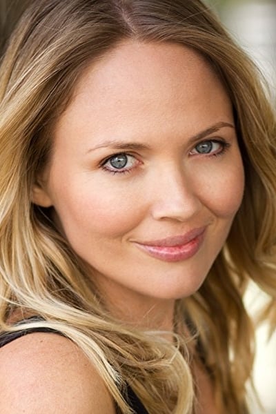 تصویر هنرمند Lara Cox