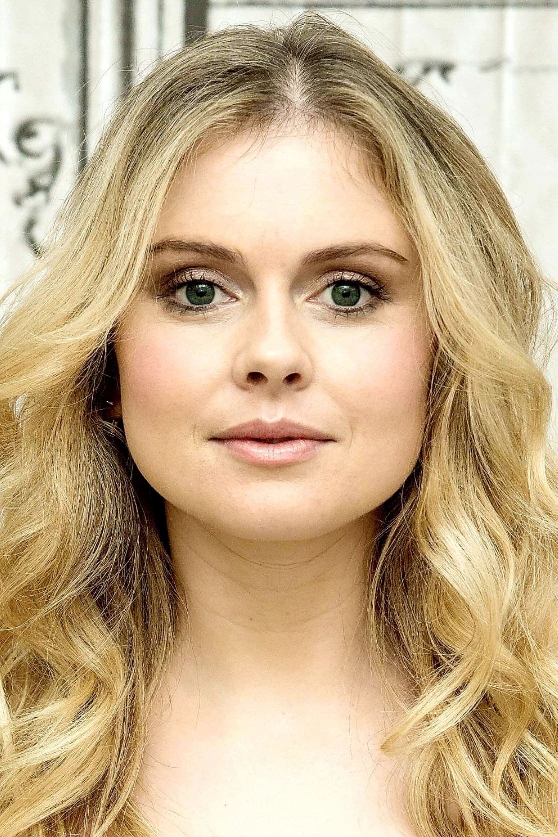 تصویر هنرمند Rose McIver