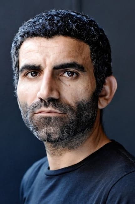 تصویر هنرمند Aziz Çapkurt