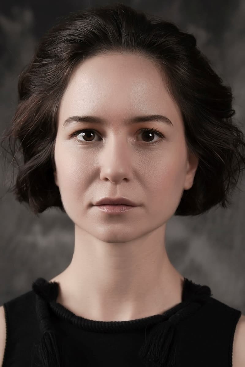 تصویر هنرمند Katherine Waterston