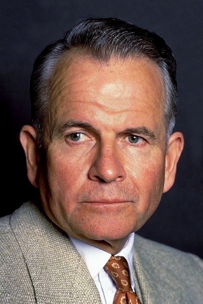 تصویر هنرمند Ian Holm