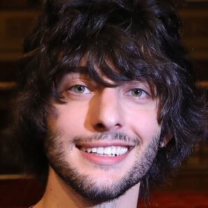 تصویر هنرمند Zach Page