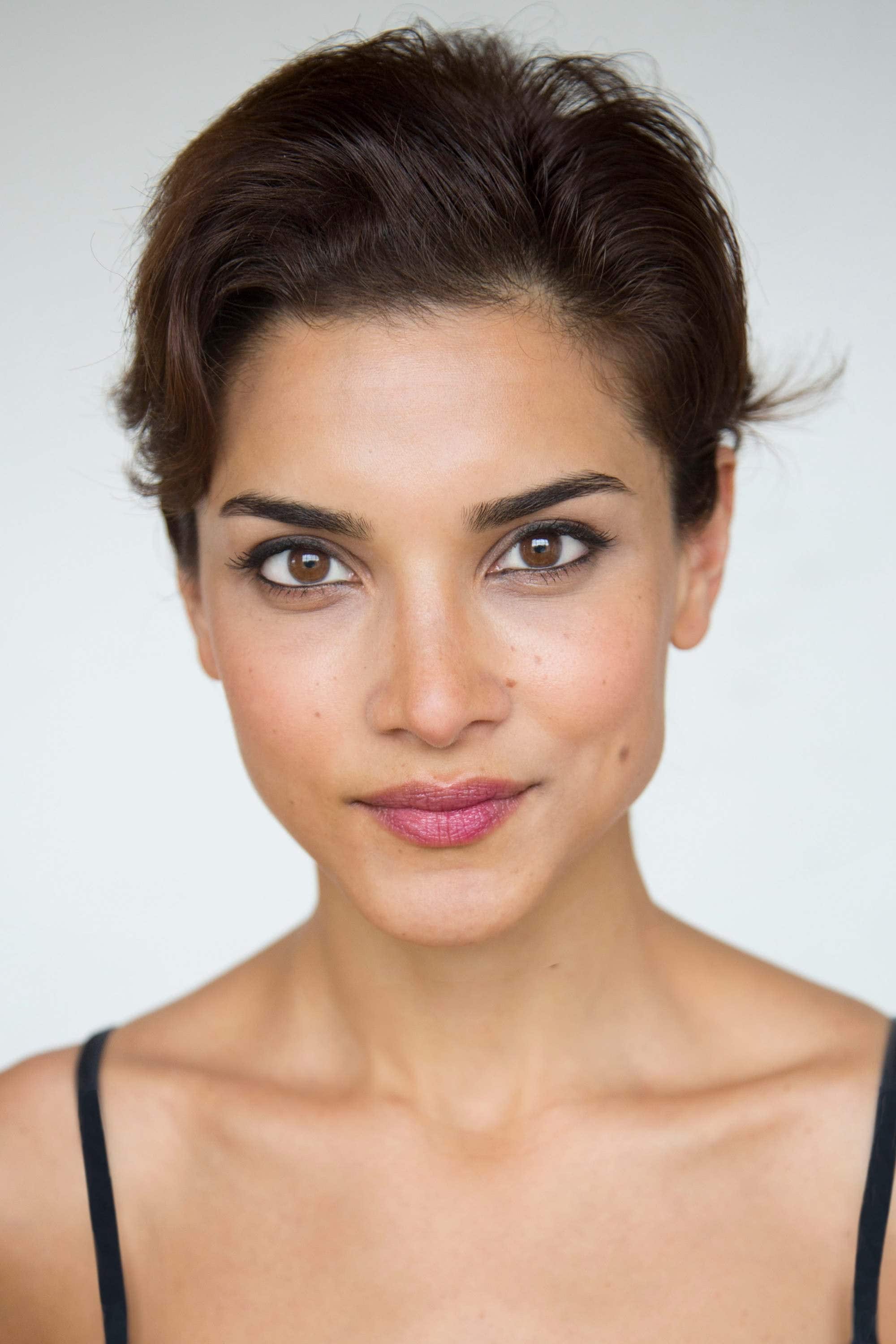 تصویر هنرمند Amber Rose Revah