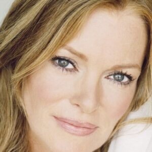 تصویر هنرمند Caitlin Dulany