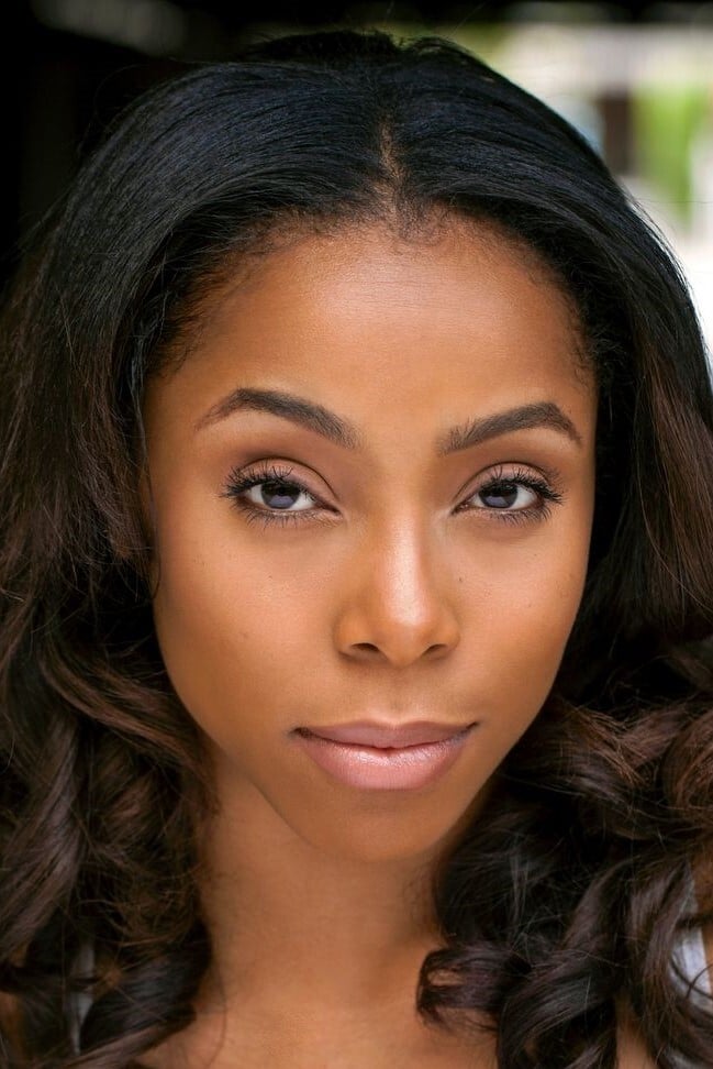 تصویر هنرمند Brittany Perry-Russell