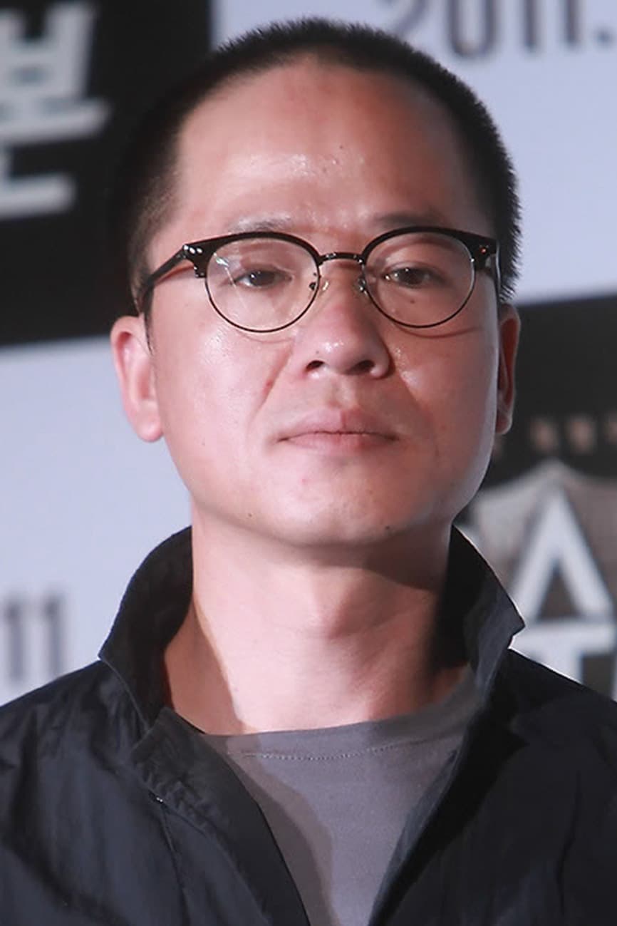 تصویر هنرمند Hwang Byeng-gug