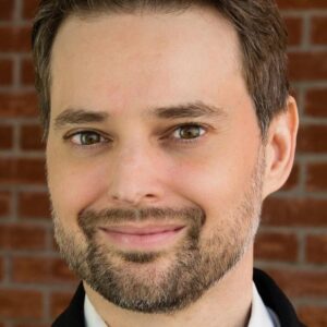 تصویر هنرمند Guy Busick