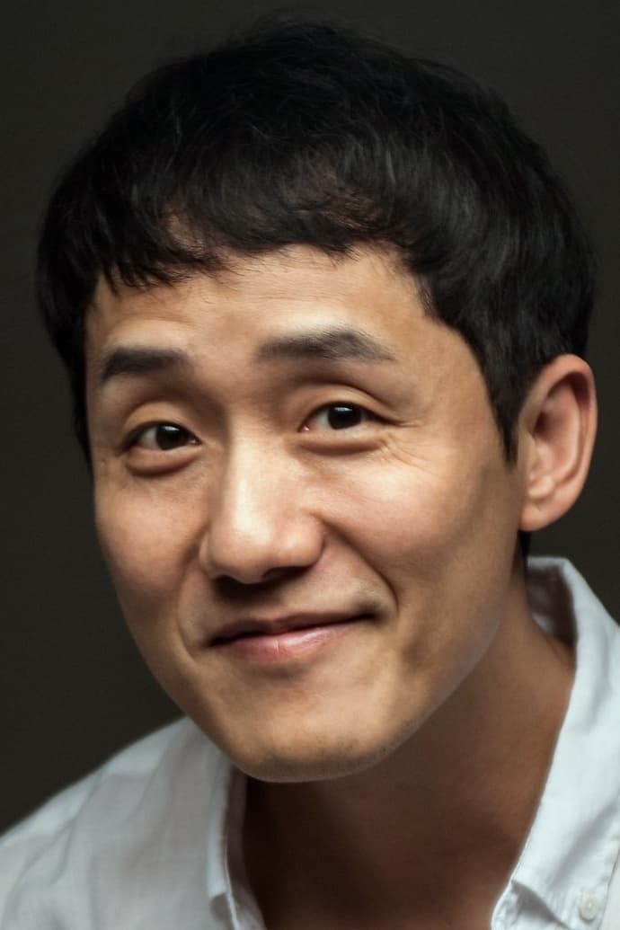 تصویر هنرمند Kim Jung-woo