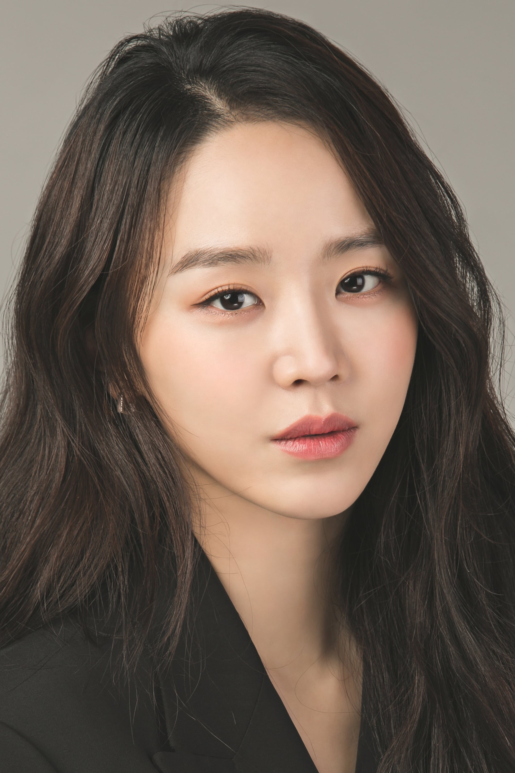 تصویر هنرمند Shin Hye-sun
