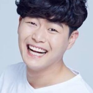 تصویر هنرمند Moon Yoo-seong