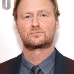 تصویر هنرمند Matt Greenhalgh