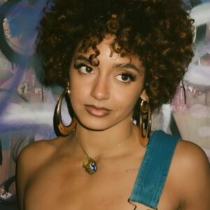 تصویر هنرمند Idaliz Christian