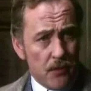 تصویر هنرمند Oliver Maguire