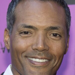 تصویر هنرمند Henry Kingi Jr.