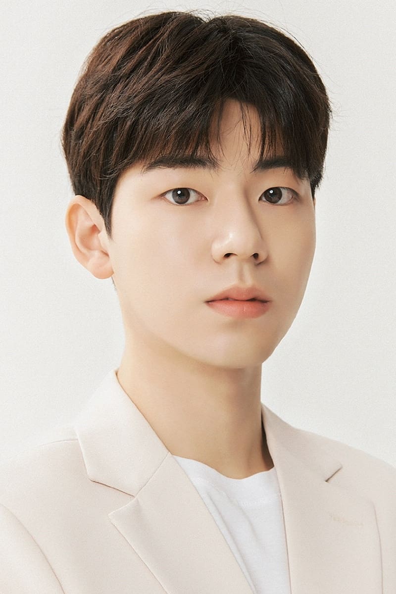تصویر هنرمند Bae Hyeon-seong