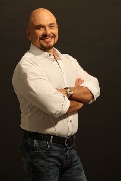 تصویر هنرمند Sergey Trofimov