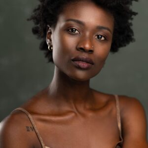 تصویر هنرمند Yinka Olorunnife