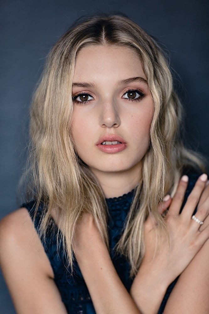 تصویر هنرمند Kaitlyn Bernard