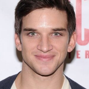 تصویر هنرمند Evan Jonigkeit