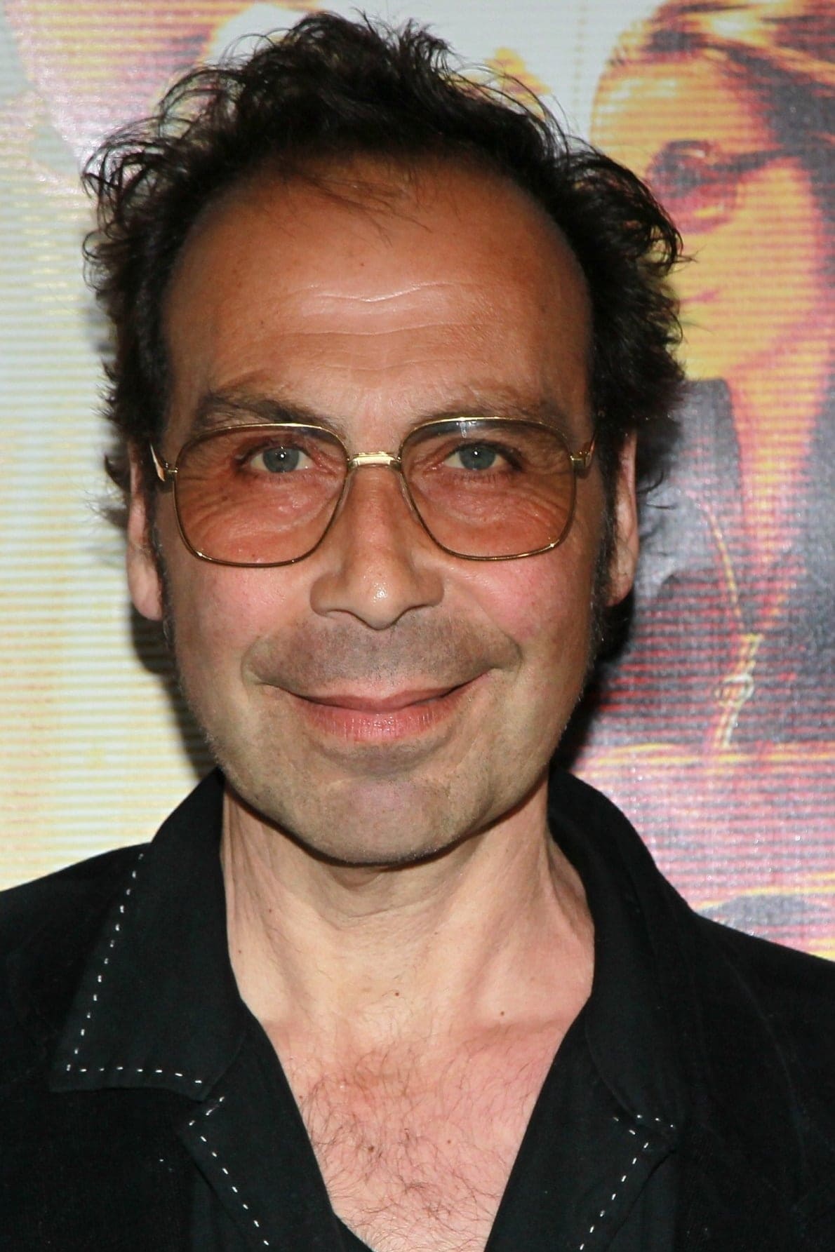 تصویر هنرمند Taylor Negron