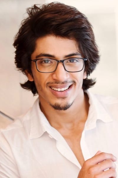تصویر هنرمند Shariq Hassan