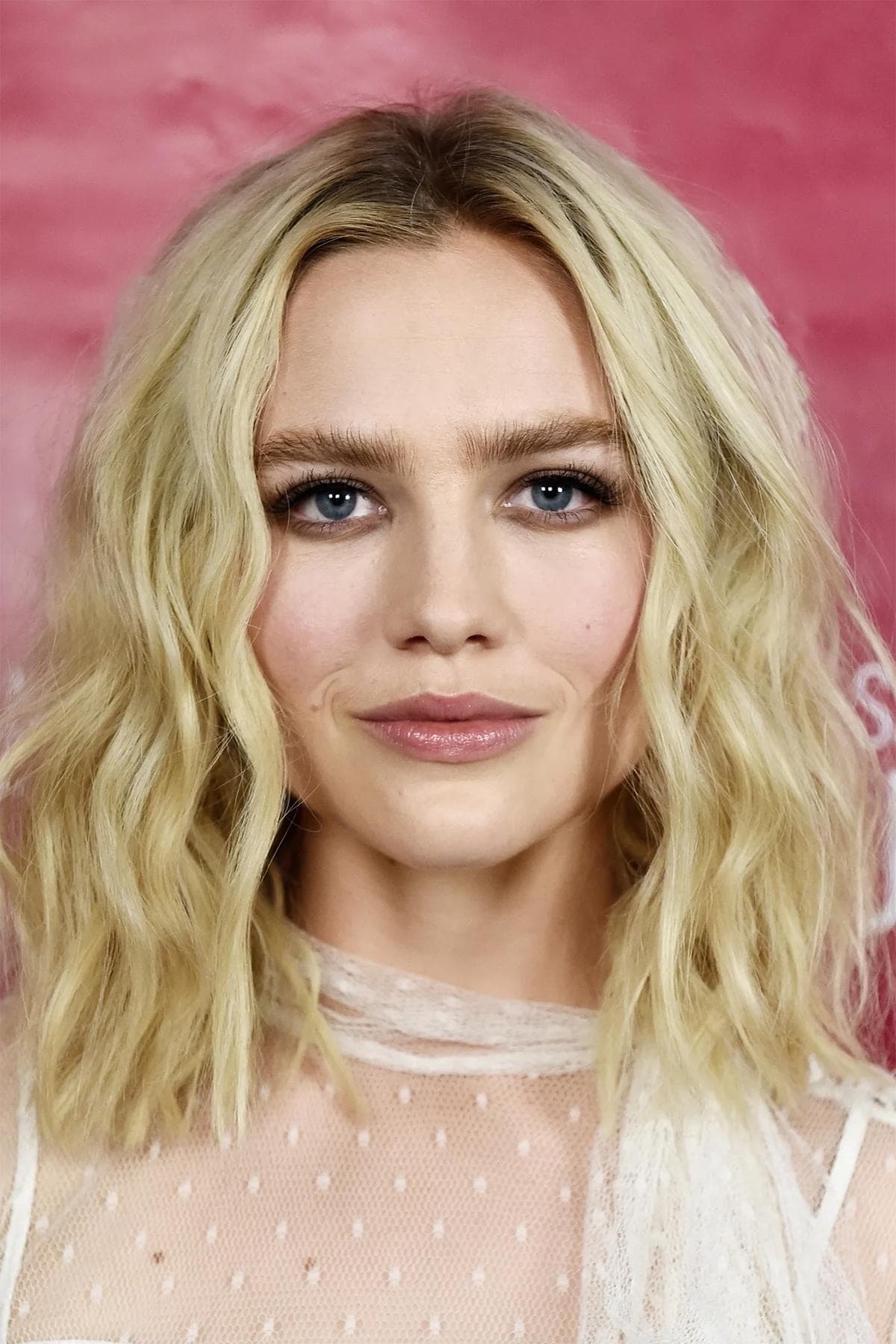 تصویر هنرمند Maddie Hasson