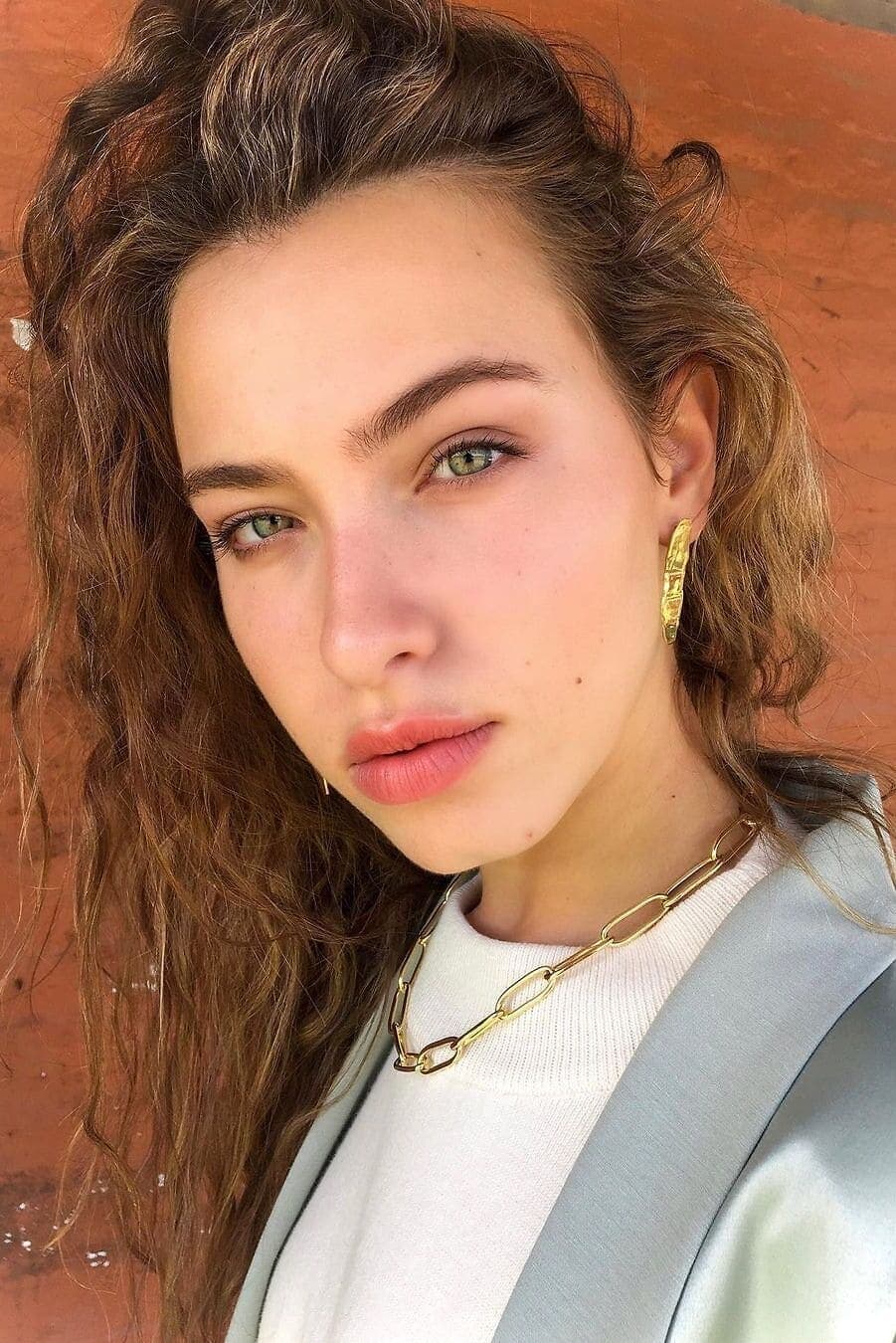 تصویر هنرمند Gina Mastronicola