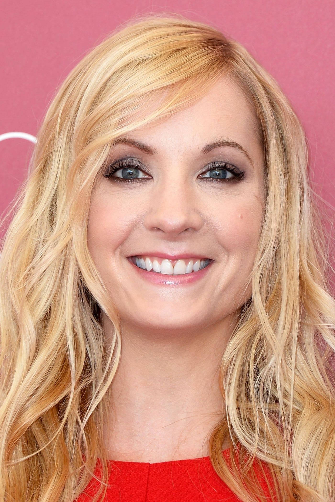 تصویر هنرمند Joanne Froggatt