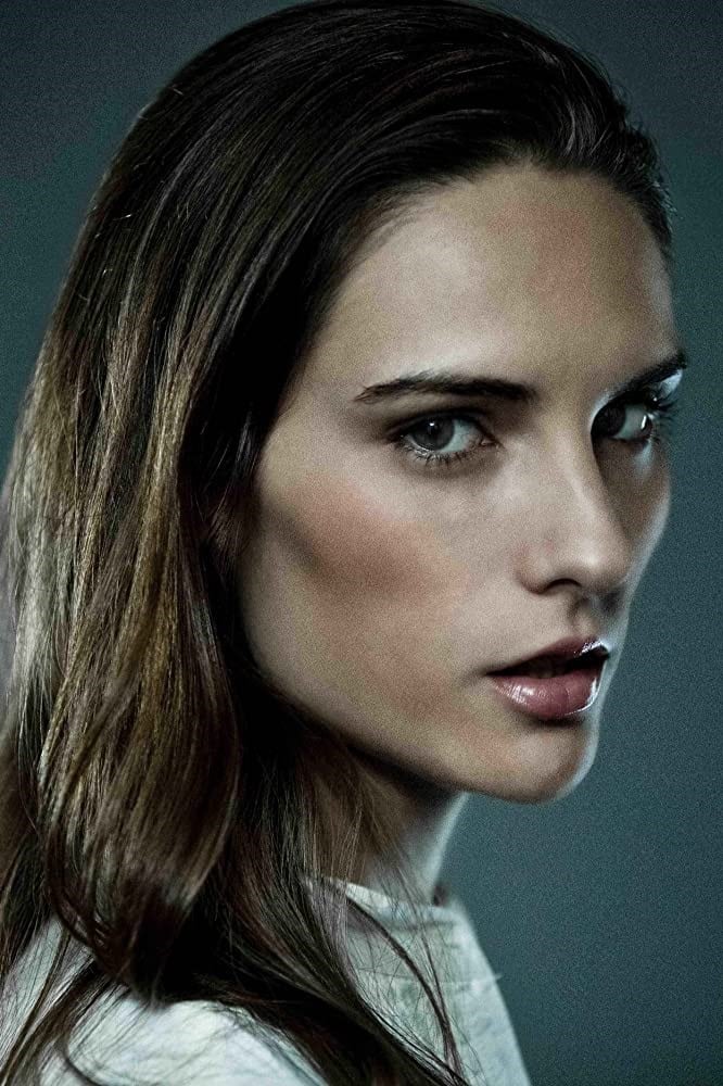 تصویر هنرمند Mallory Thompson