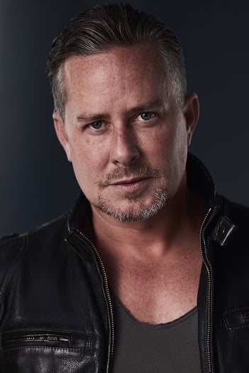 تصویر هنرمند Dean Armstrong