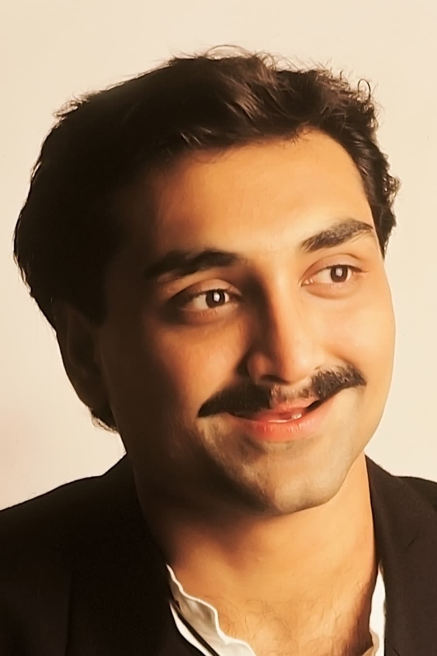 تصویر هنرمند Aditya Chopra