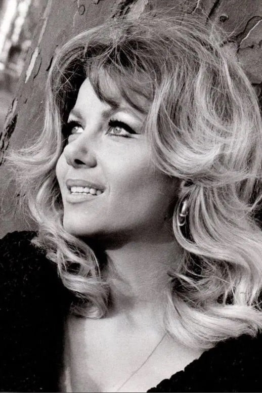 ingrid pitt ebACAZrdo5e0H78hWpje4Lkpwea