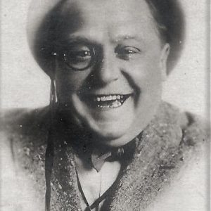 تصویر هنرمند Fritz Schade