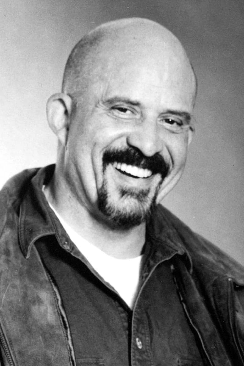 تصویر هنرمند Tom Towles