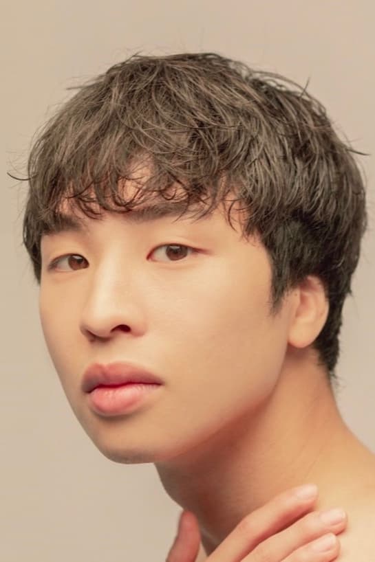 تصویر هنرمند Yoon Jung-hoon