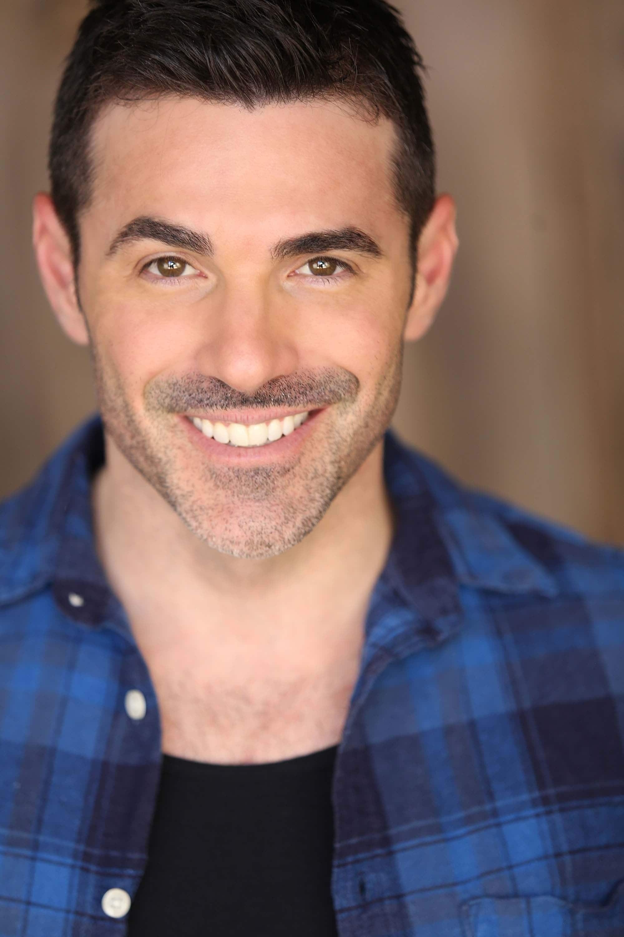 تصویر هنرمند Josh Server