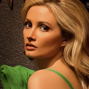تصویر هنرمند Holly Madison