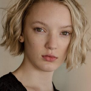 تصویر هنرمند Raffiella Chapman