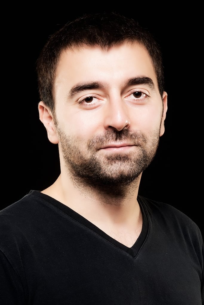 تصویر هنرمند Cem Uslu