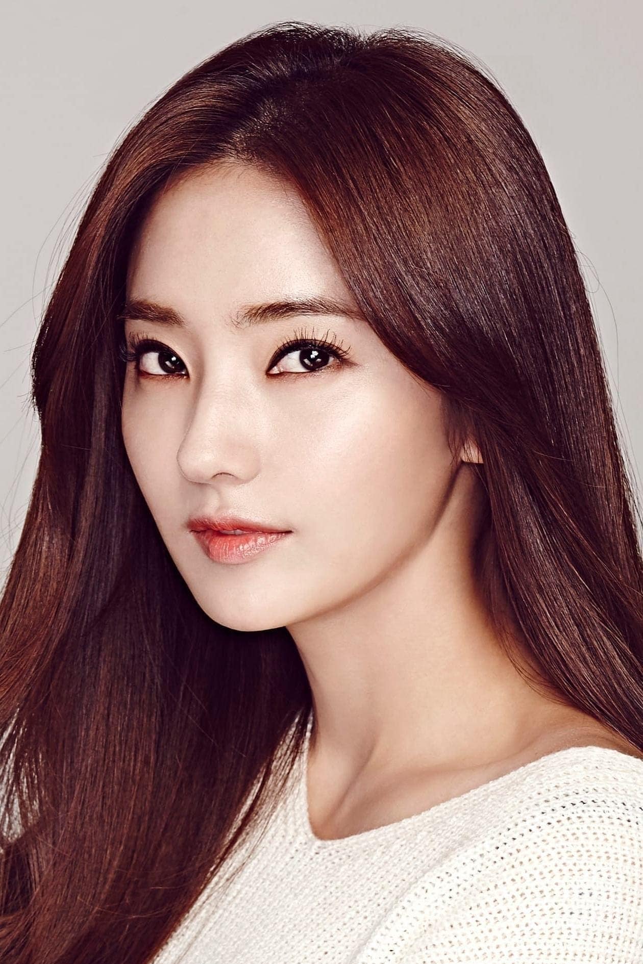 تصویر هنرمند Han Chae-young