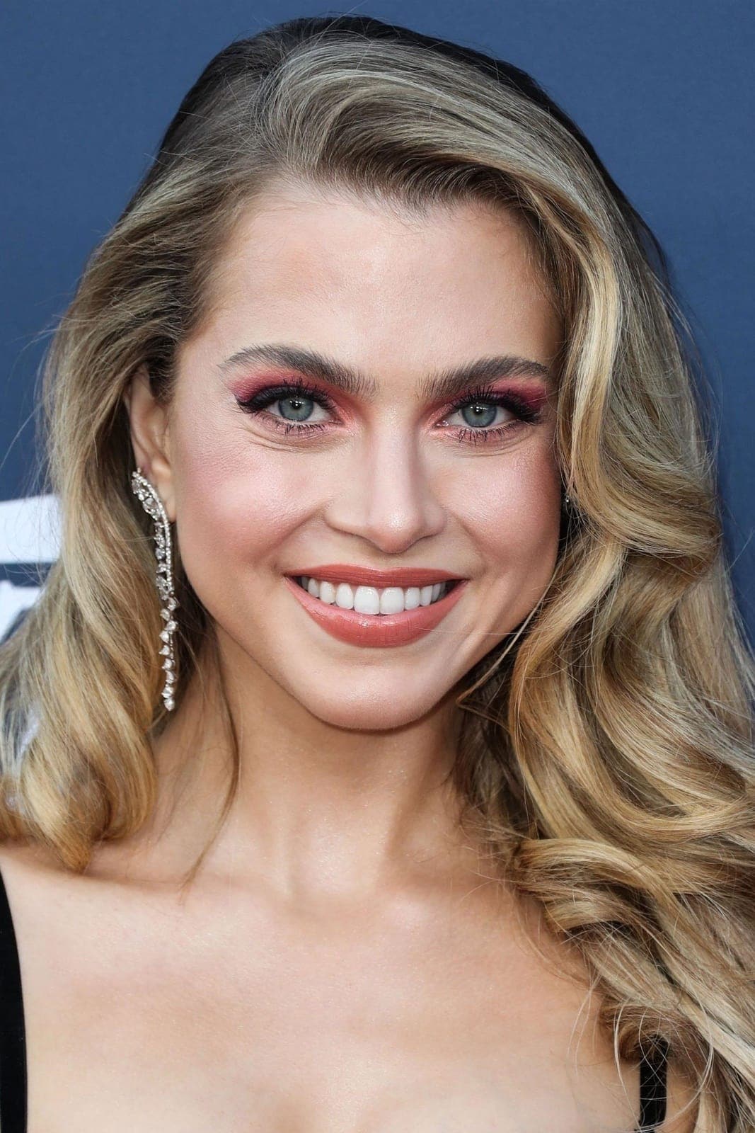 تصویر هنرمند Anne Winters